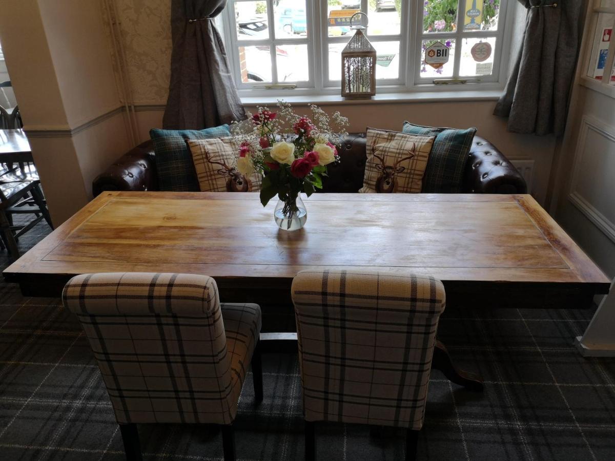 Woolpack Inn Chichester Eksteriør billede